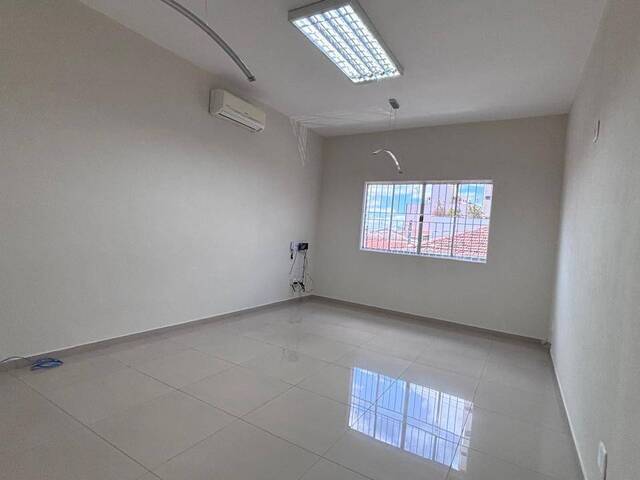Sala para Venda em Jundiaí - 4