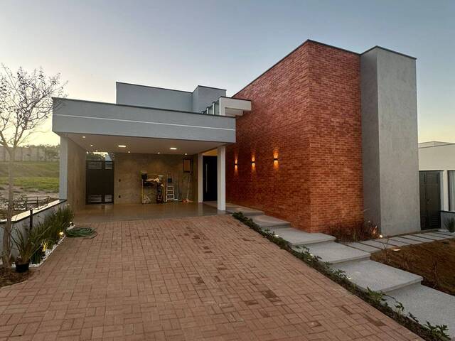 #877 - Casa em condomínio para Venda em Jundiaí - SP - 1