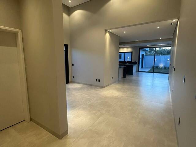 Casa em condomínio para Venda em Jundiaí - 4