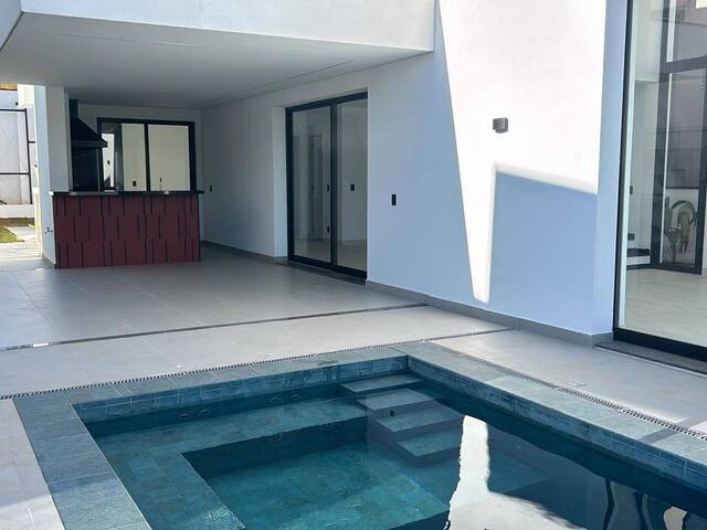 Venda em Residencial Jardim Perolla II - Itupeva
